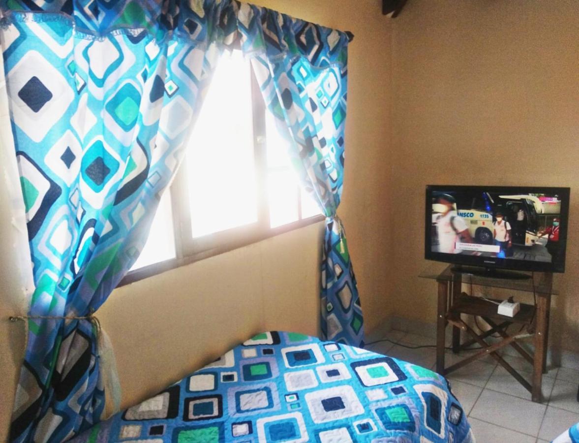 Residencial Moroni - Alojamiento En Cochabamba Bed & Breakfast Екстериор снимка