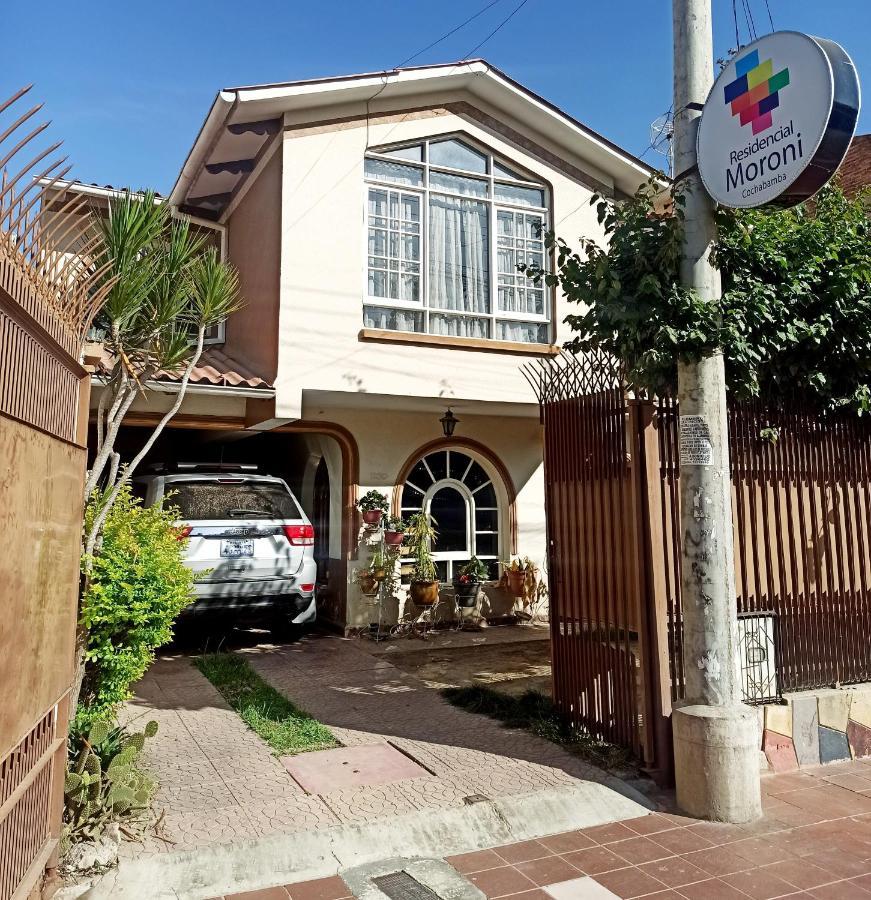 Residencial Moroni - Alojamiento En Cochabamba Bed & Breakfast Екстериор снимка